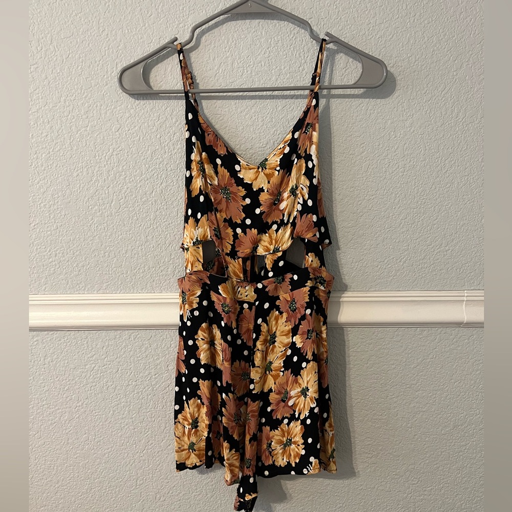 Top Shop sunflower romper. Size small.